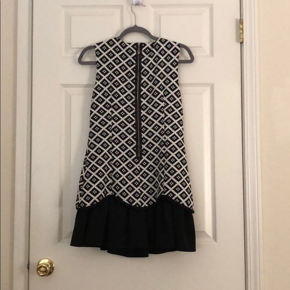 Black and white pattern dress mini length - Picture 2 of 2